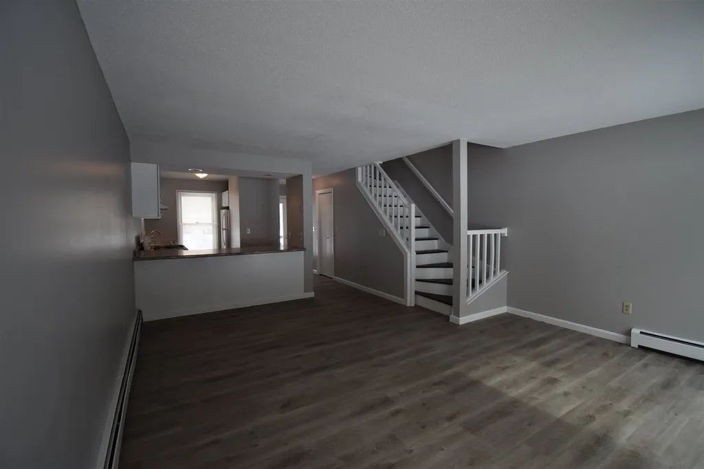 33 Marsten Lane Enfield NH 03748