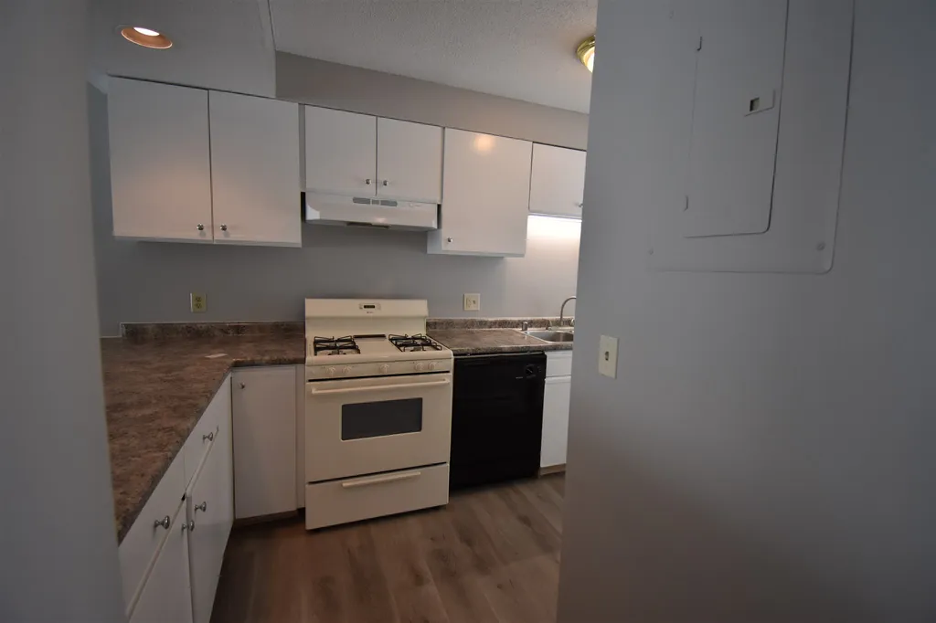 33 Marsten Lane Enfield NH 03748