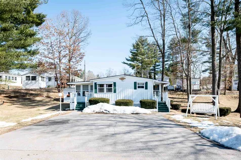 16 Waterview Trail Nashua NH 03062-1259