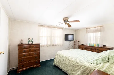 16 Waterview Trail Nashua NH 03062-1259