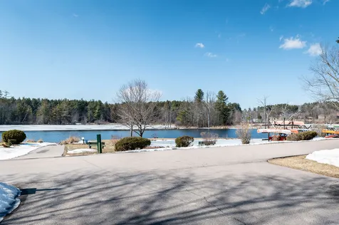 16 Waterview Trail Nashua NH 03062-1259