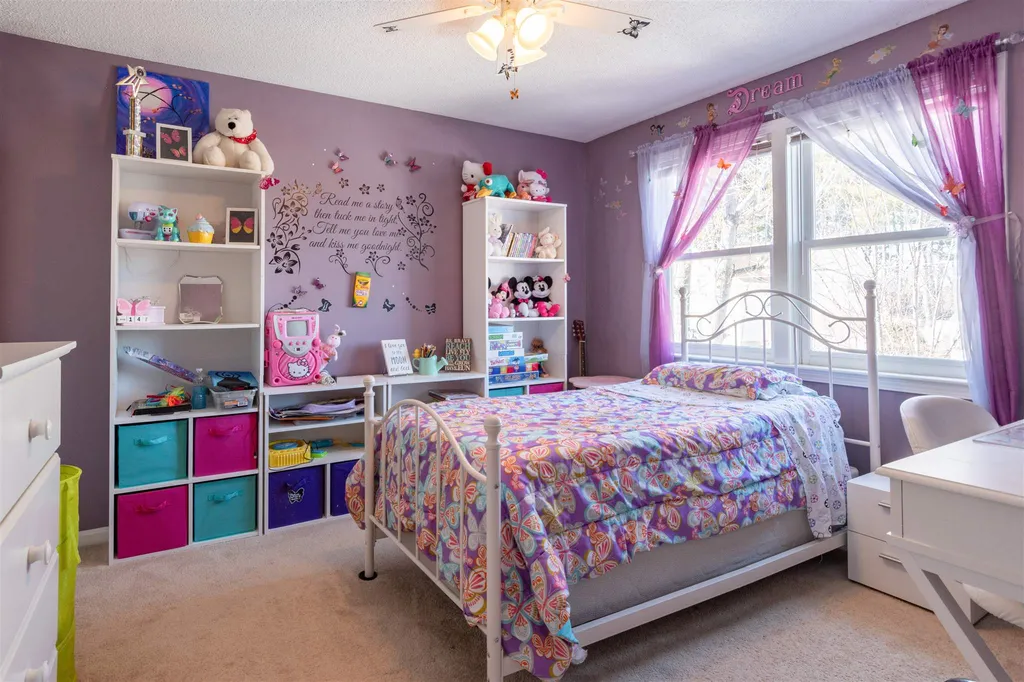 15b Pine Grove Avenue Nashua NH 03060