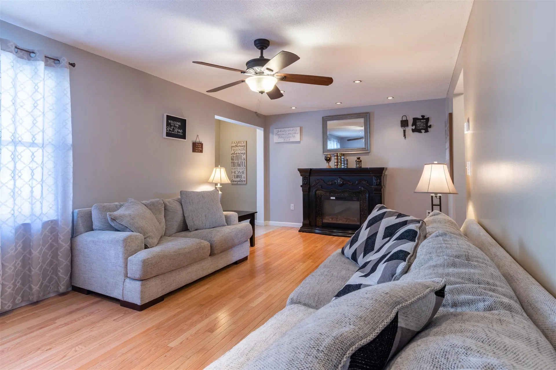 15b Pine Grove Avenue Nashua NH 03060