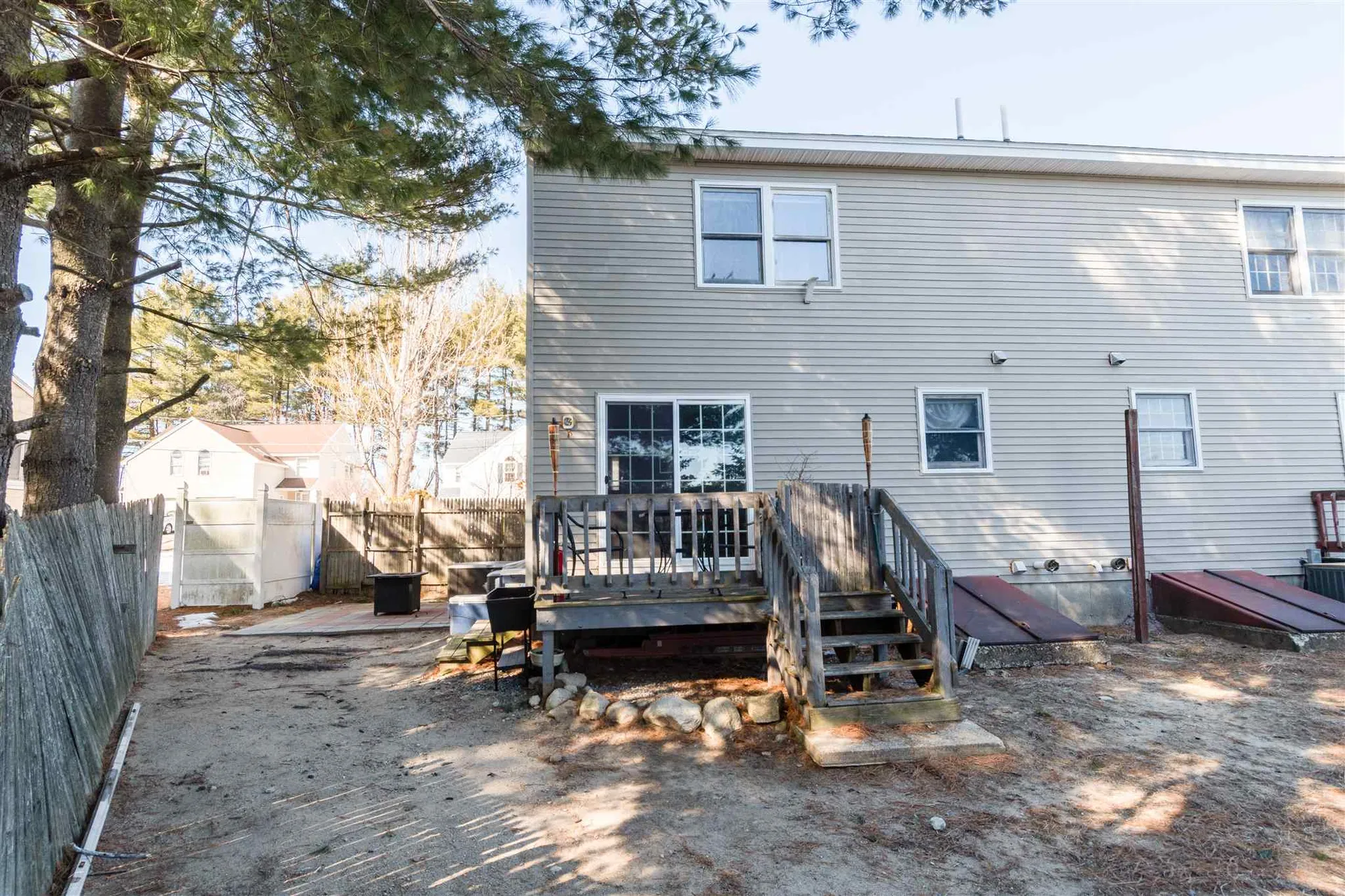 15b Pine Grove Avenue Nashua NH 03060