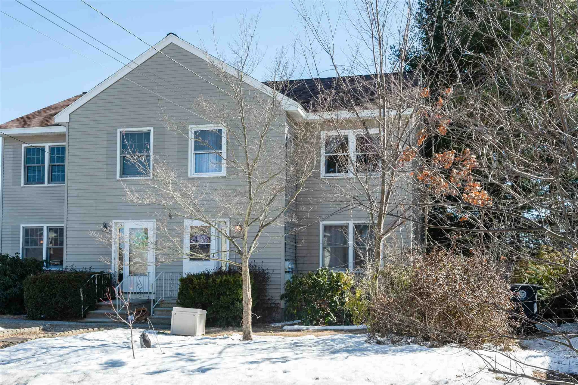 15b Pine Grove Avenue Nashua NH 03060