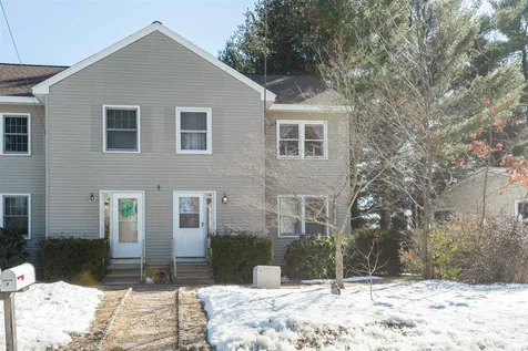15b Pine Grove Avenue Nashua NH 03060