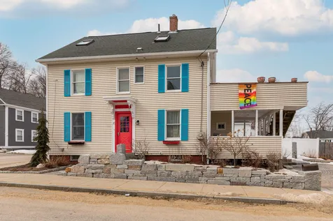 32 S Pine Street Dover NH 03820