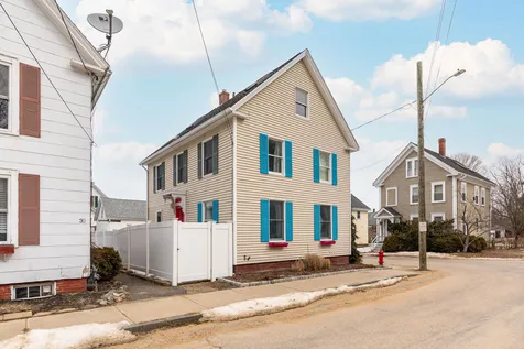 32 S Pine Street Dover NH 03820