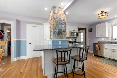 32 S Pine Street Dover NH 03820