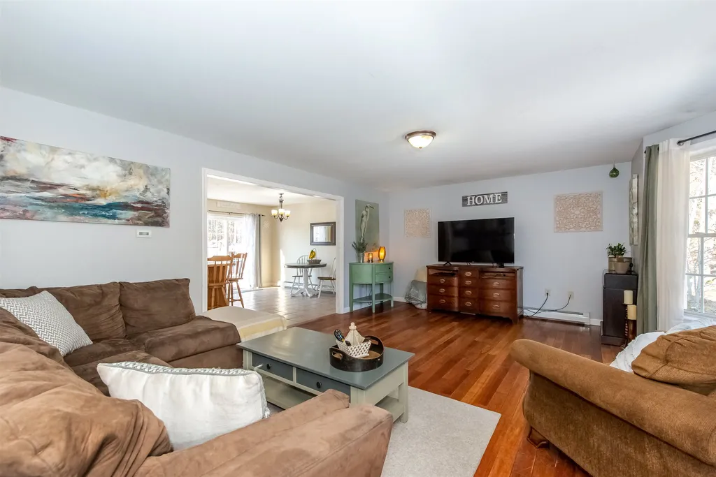 212 Roller Coaster Road Strafford NH 03884