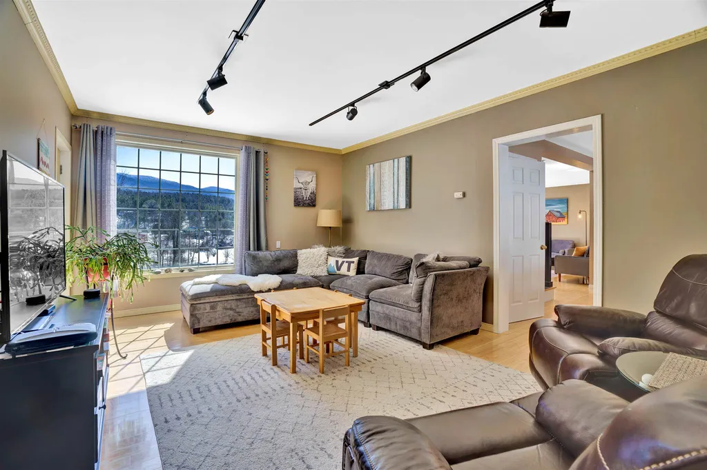 182 Cady Hill Road Stowe VT 05672