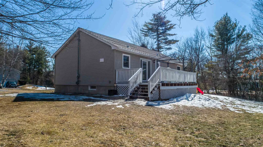 3 Partridge Lane Berwick ME 03901-2909