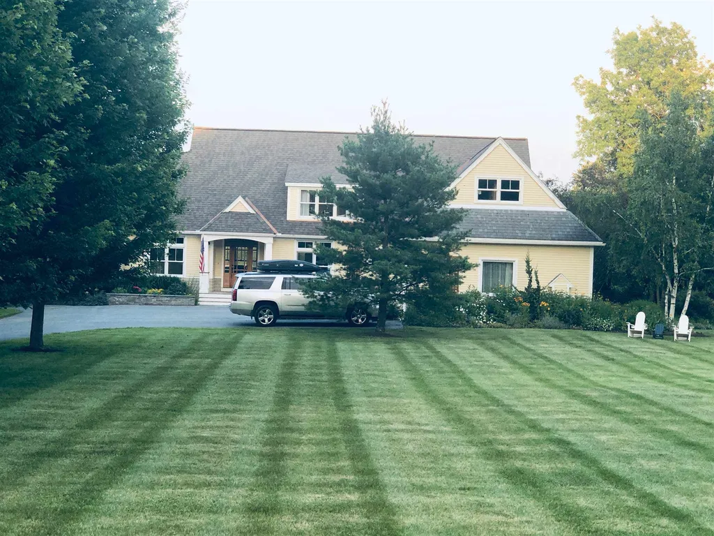 373 Maeck Farm Road Shelburne VT 05482