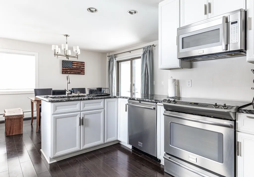 77 Heron Road Stowe VT 05672