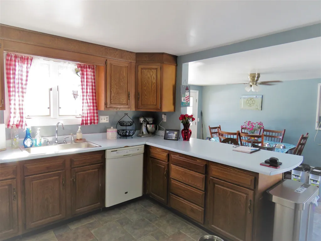 26 Forest Park Drive Nashua NH 03060