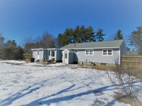 26 Forest Park Drive Nashua NH 03060