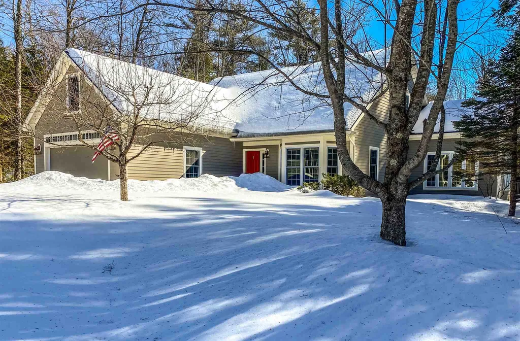 124 Spruce Lane New London NH 03257