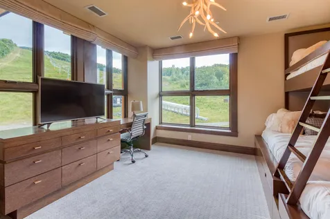 142 Red Sled Drive Stowe VT 05672