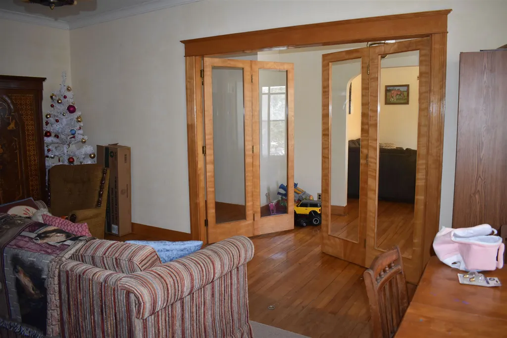 81 Glover Street Barton VT 05822