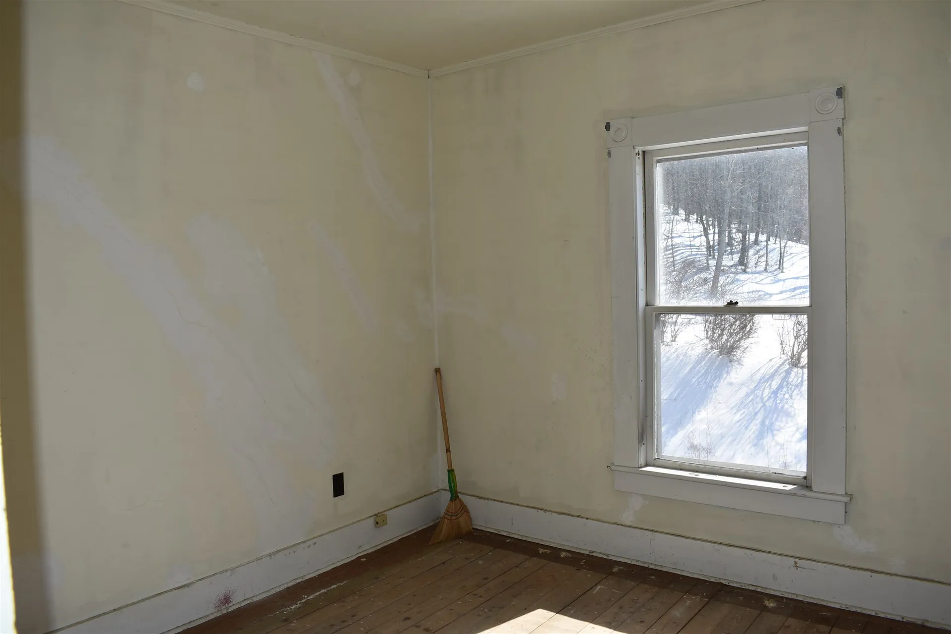 81 Glover Street Barton VT 05822