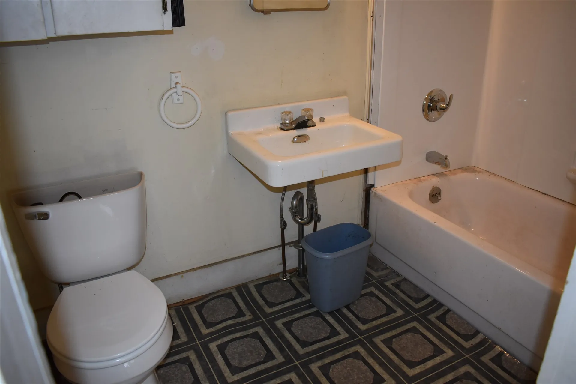 81 Glover Street Barton VT 05822