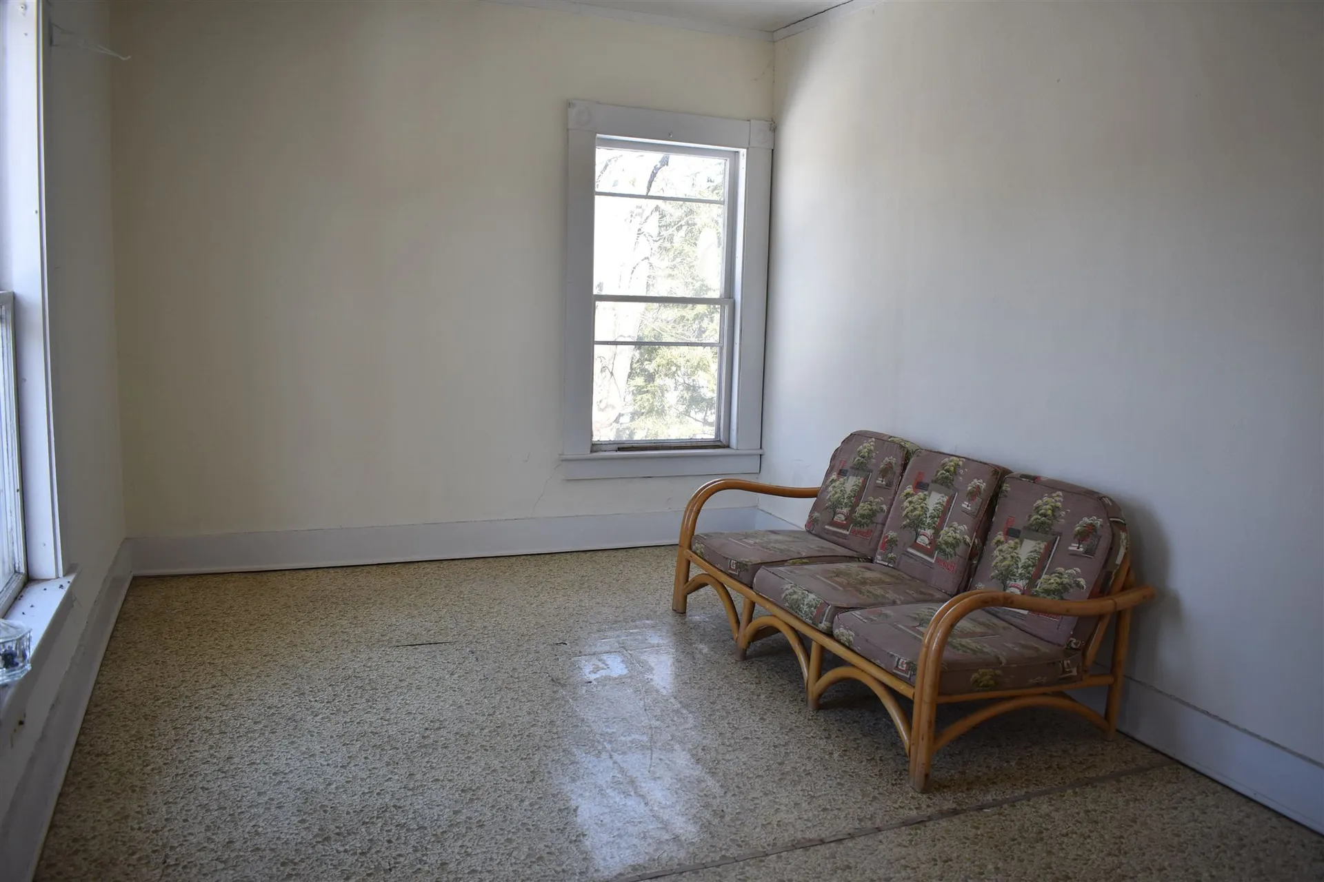 81 Glover Street Barton VT 05822