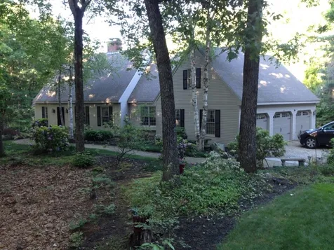 4 Village Woods Drive Amherst NH 03031