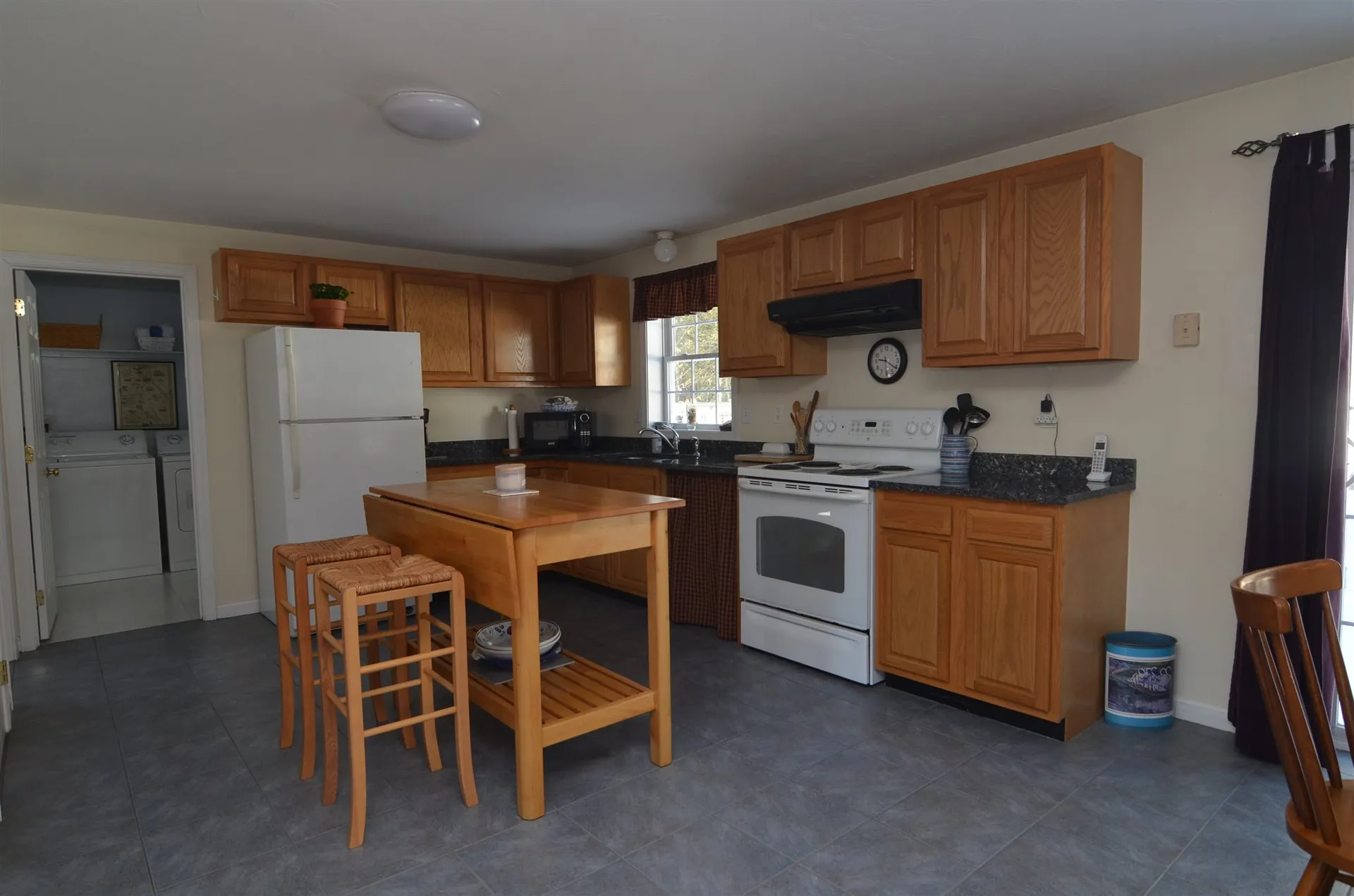 67 Deer Valley Road Bradford NH 03221