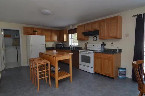 67 Deer Valley Road Bradford NH 03221