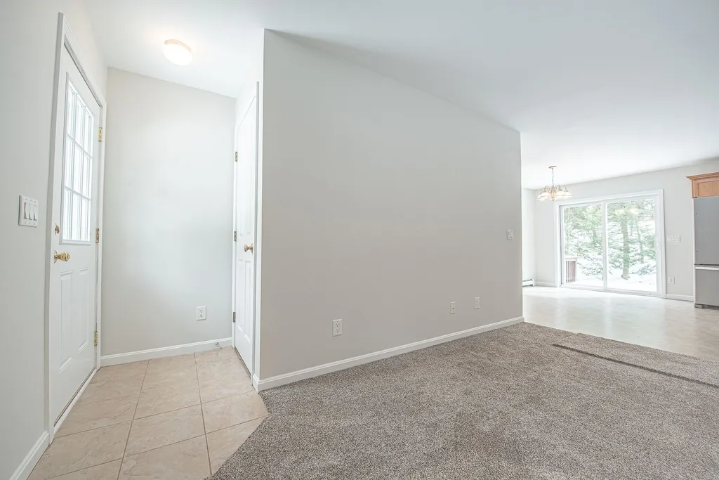 40 Adams Road Alexandria NH 03222