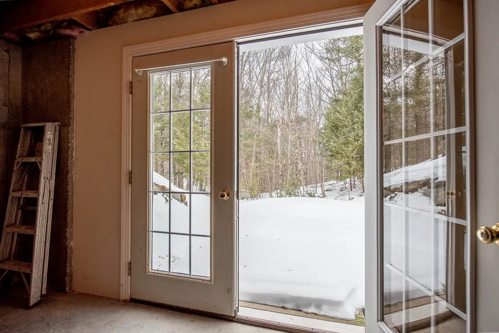40 Adams Road Alexandria NH 03222