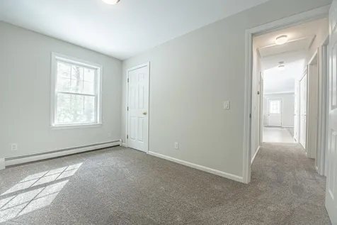40 Adams Road Alexandria NH 03222