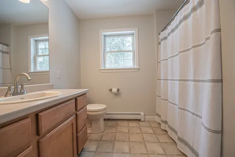 40 Adams Road Alexandria NH 03222