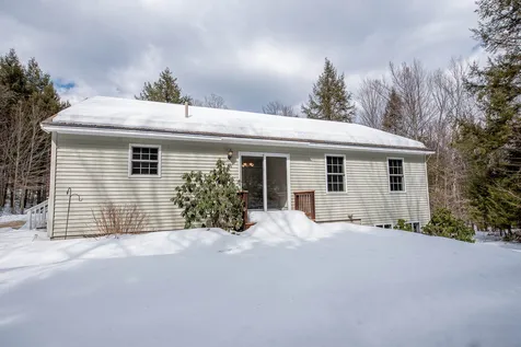 40 Adams Road Alexandria NH 03222