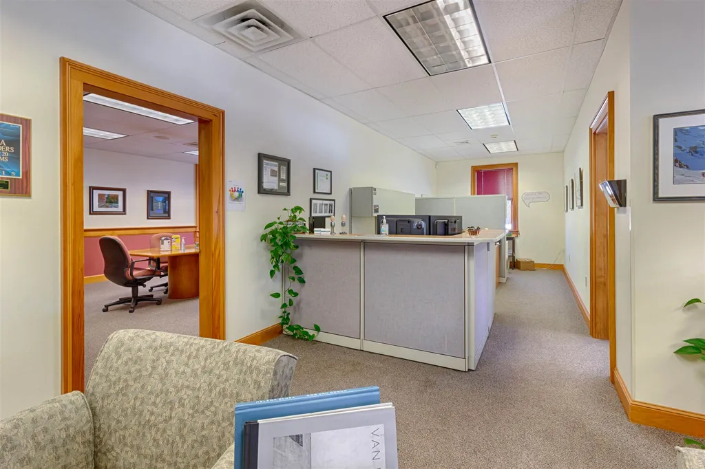 55 Mill Street Wolfeboro NH 03894