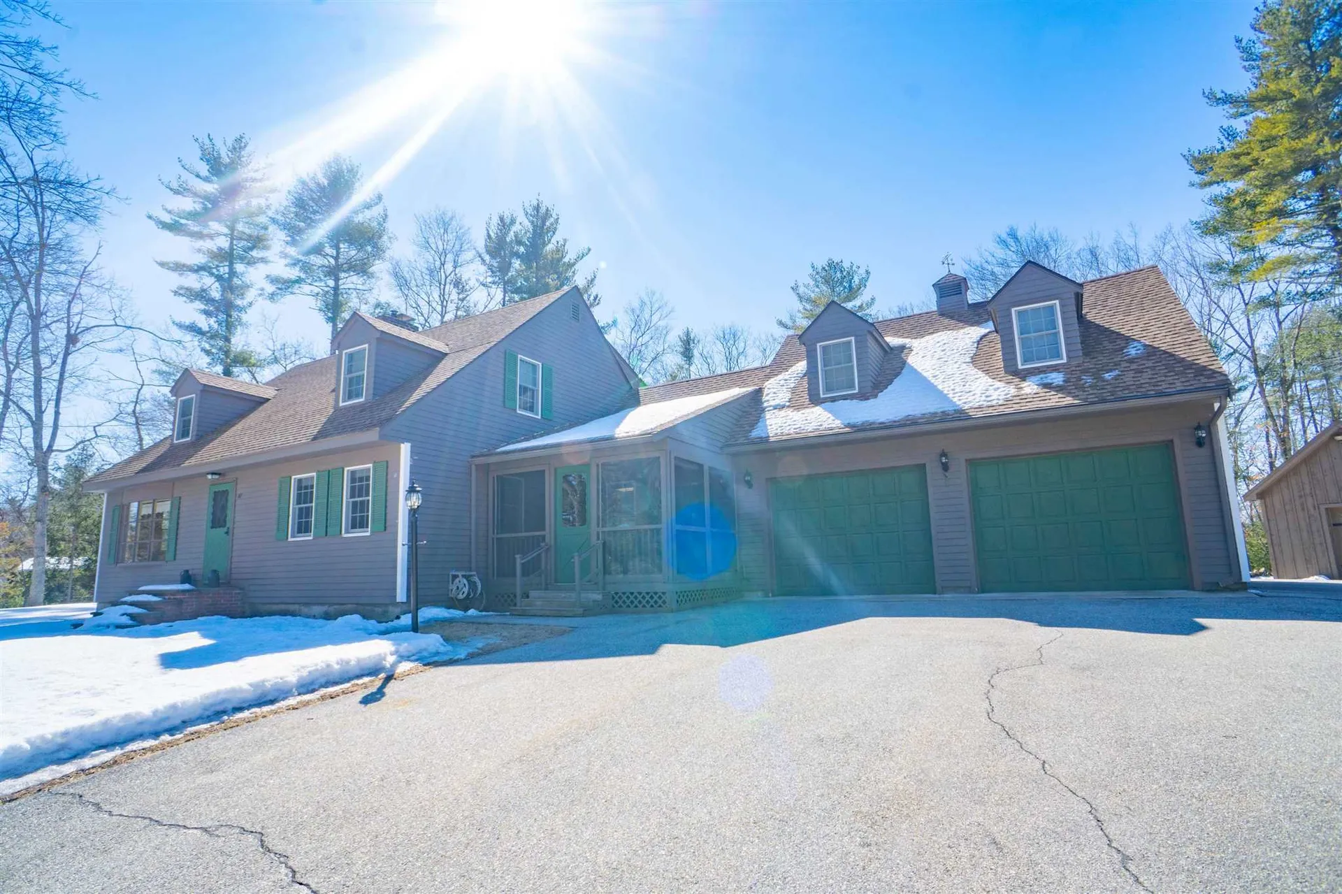 17 Balcom Road Pelham NH 03076