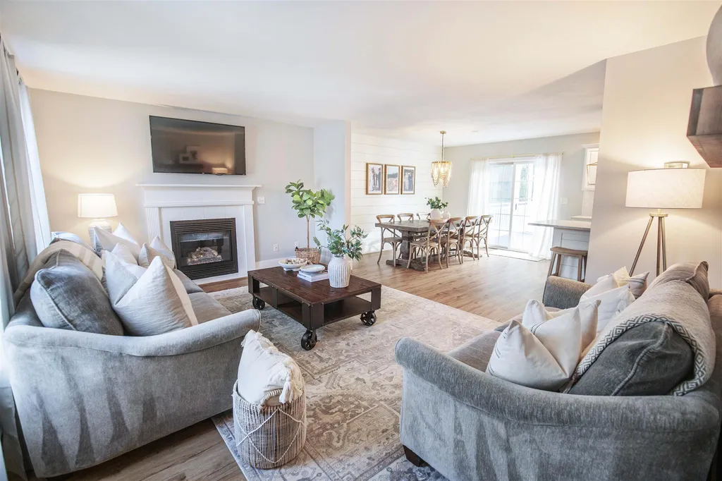 7 Boulder Court Raymond NH 03077