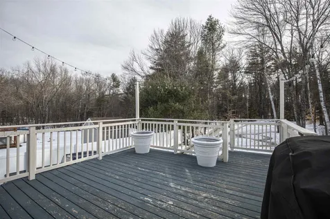 7 Boulder Court Raymond NH 03077