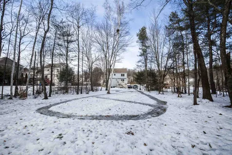 7 Boulder Court Raymond NH 03077