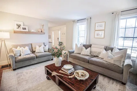 7 Boulder Court Raymond NH 03077