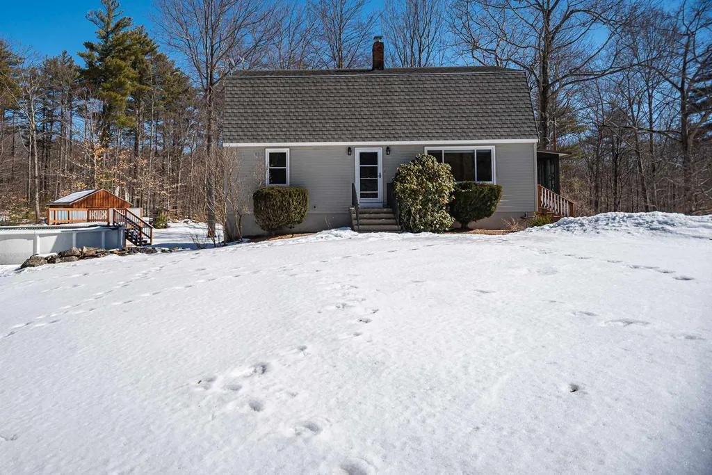 72 Roller Coaster Road Strafford NH 03884