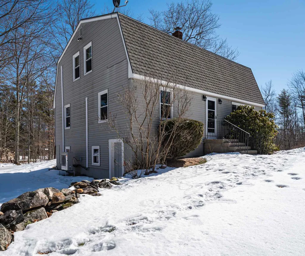 72 Roller Coaster Road Strafford NH 03884