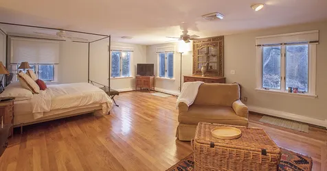 36 Pierce Lane Hollis NH 03049