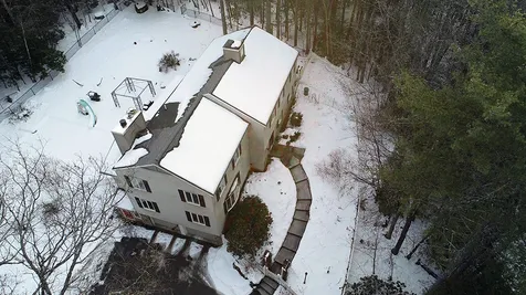 36 Pierce Lane Hollis NH 03049