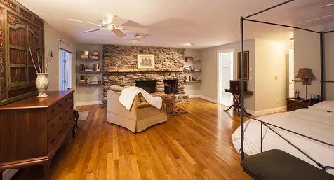 36 Pierce Lane Hollis NH 03049