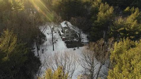 36 Pierce Lane Hollis NH 03049
