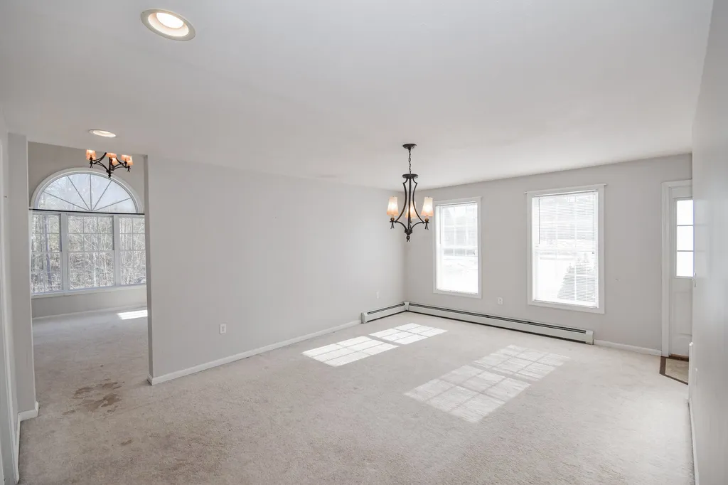 1 Squire Drive Somersworth NH 03878