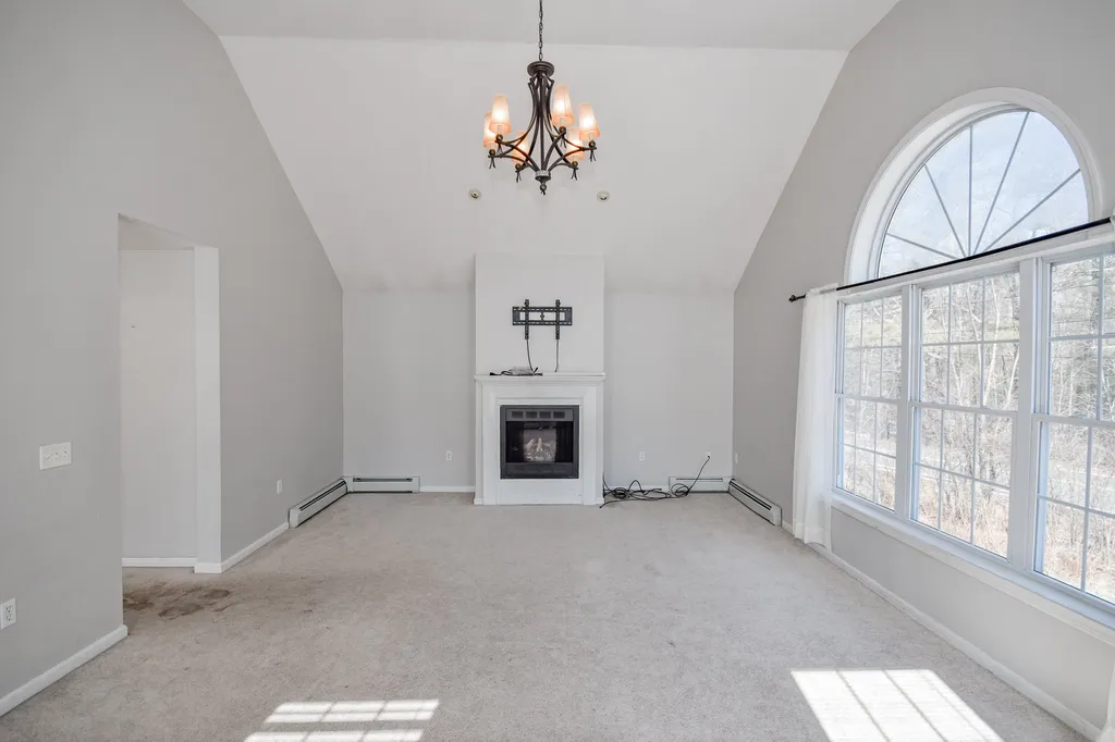 1 Squire Drive Somersworth NH 03878