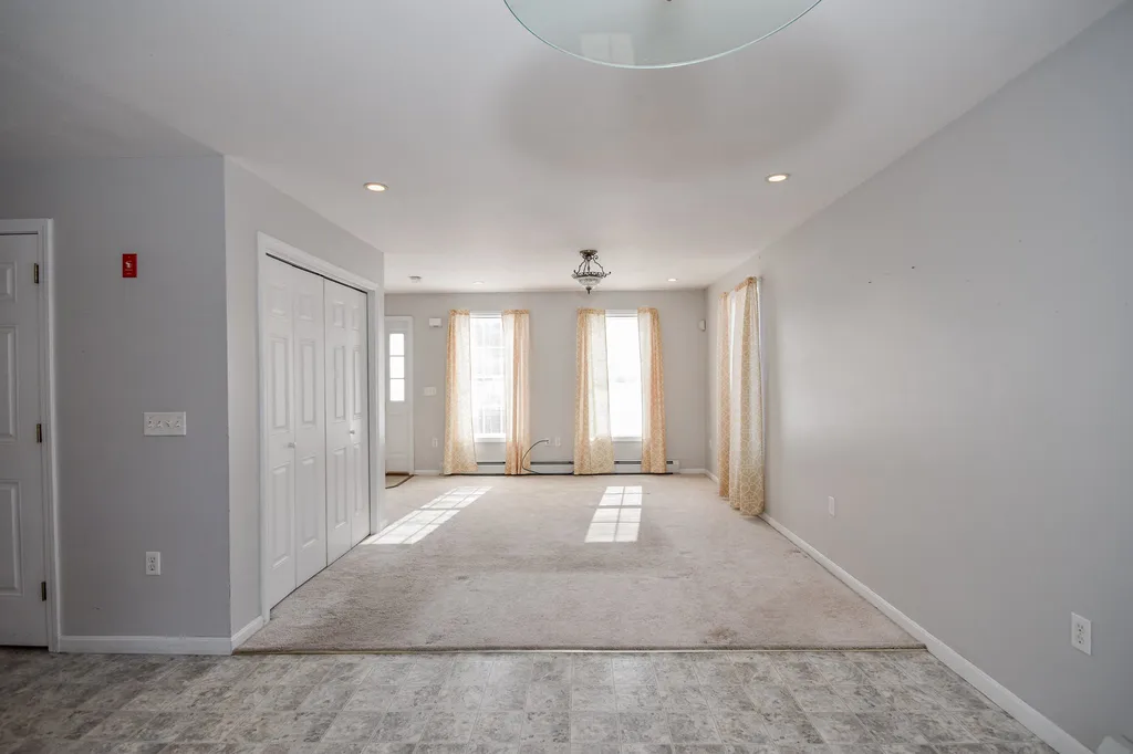 1 Squire Drive Somersworth NH 03878