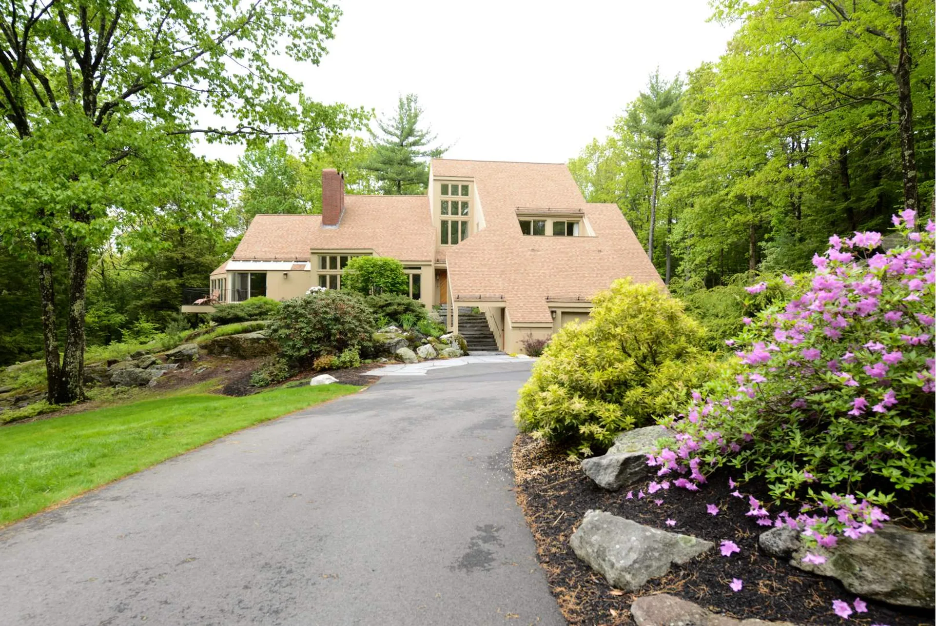 25 Hemlock Hill Road Amherst NH 03031